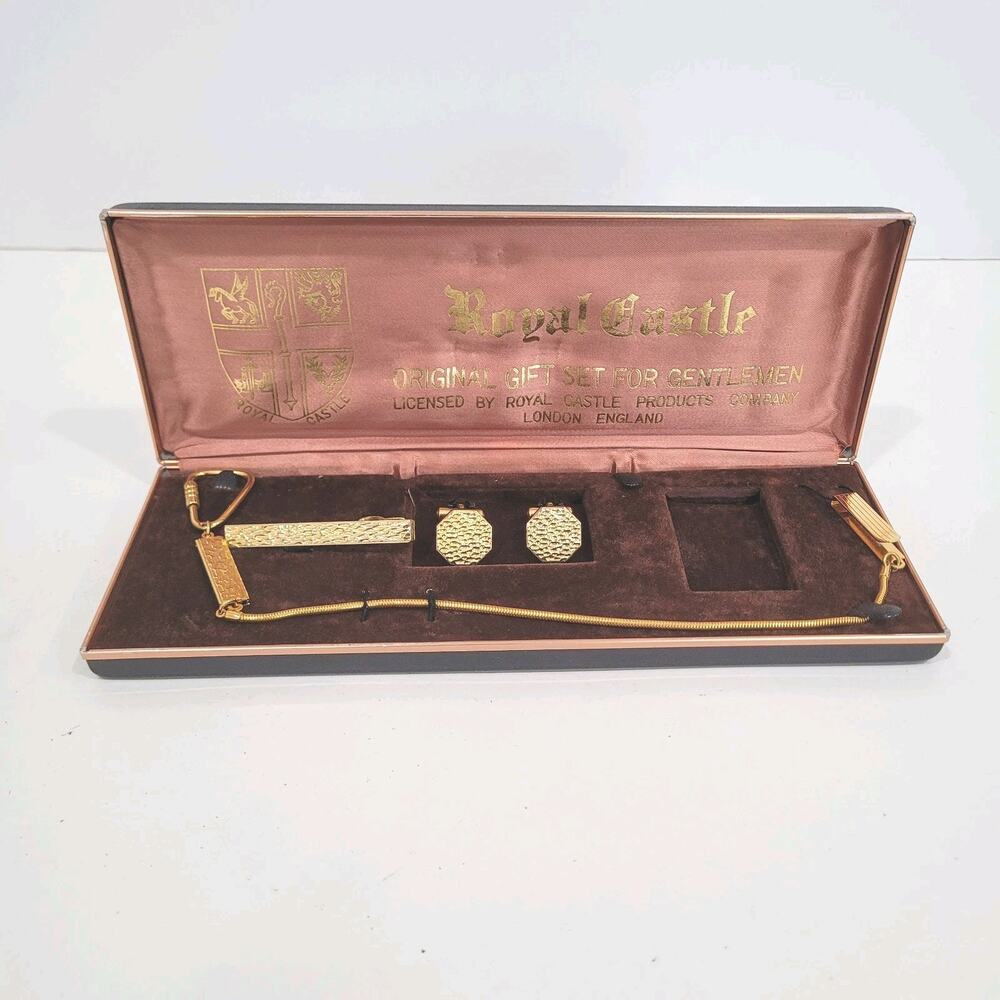 Windsor Royal Castle Original Gift Set for Gentlemen Cufflinks Tie Clip Bar Box